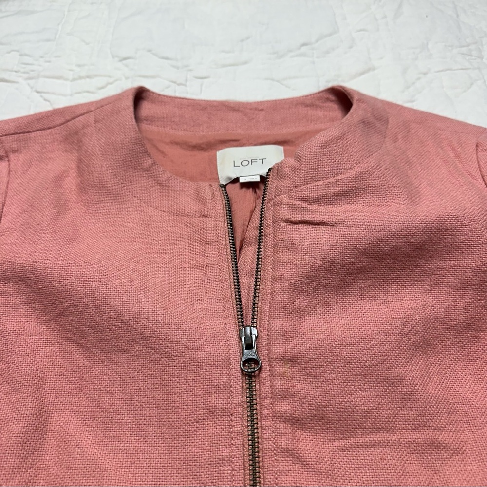 Linen Blend Blazer Jacket | Minimalist Zip Front · LOFT - Picture 3 of 11